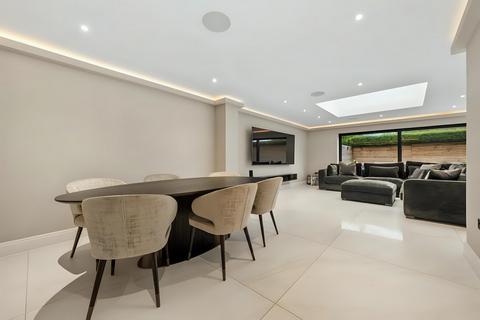 4 bedroom detached house for sale, Priory Lane, Preston, PR1