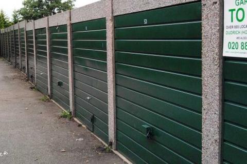 undefined, Caslon Way, Letchworth Garden City SG6