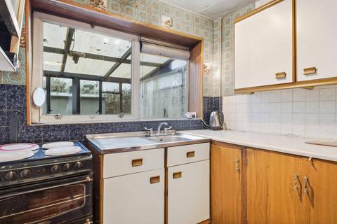 3 bedroom semi-detached house for sale, Holmes Carr Road, New Rossington, DN11