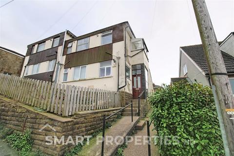 2 bedroom flat to rent, Tommy Lane, Linthwaite HD7