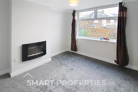 2 bedroom flat to rent, Tommy Lane, Linthwaite HD7