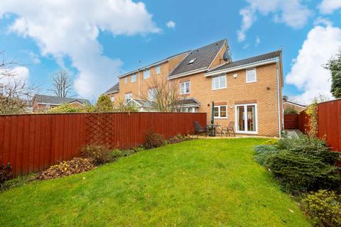 4 bedroom end of terrace house for sale, Charnley Close, Sale M33