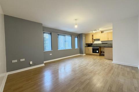 2 bedroom apartment to rent, Poulton Road, Wallasey