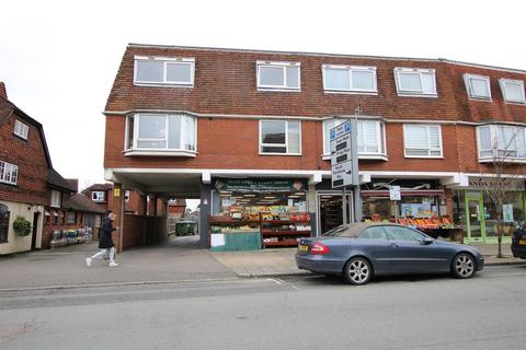 1 bedroom flat to rent - THE BISHOPRIC, HORSHAM