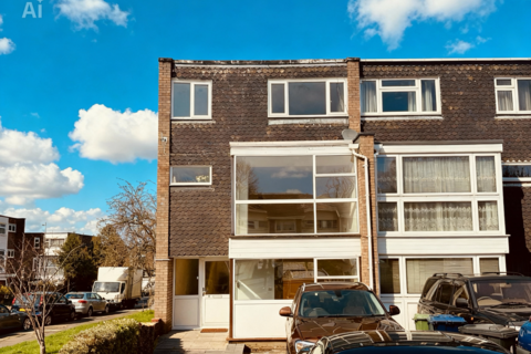 undefined, Hardwick Green, London W13