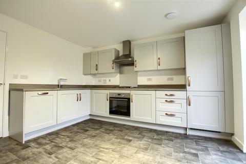 3 bedroom semi-detached house to rent, Merrygill Drive, Eaglescliffe