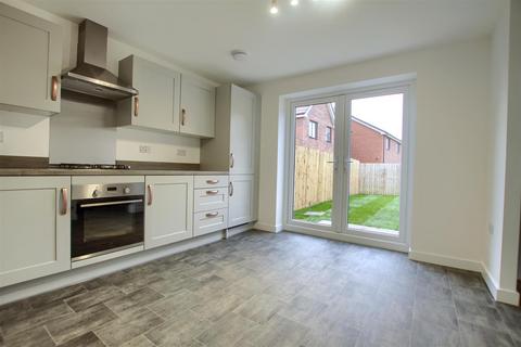3 bedroom semi-detached house to rent, Merrygill Drive, Eaglescliffe