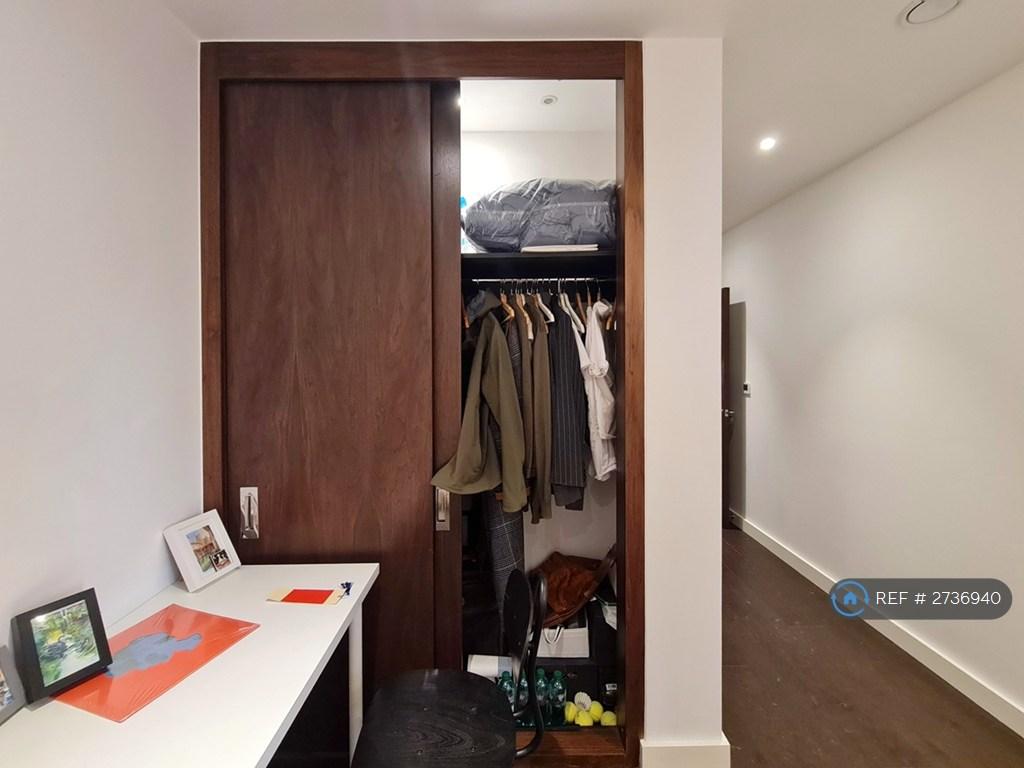 Room 2 Wardrobe