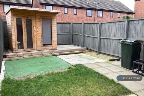 3 bedroom terraced house to rent, Acorn Avenue, Thurnscoe, Rotherham, S63