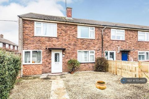 3 bedroom semi-detached house to rent - Overmead Green, Oxford, OX4