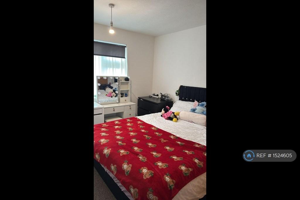Main Bedroom 1