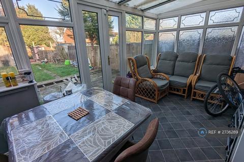 3 bedroom semi-detached house to rent, Sladepool Farm Road, Birmingham, B14