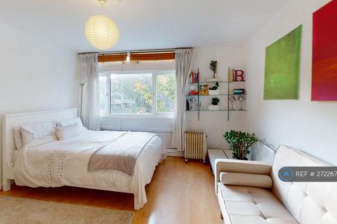 undefined, Cedars Road, London, SW4