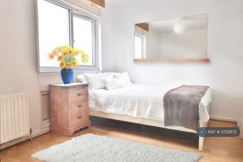undefined, Cedars Road, London, SW4