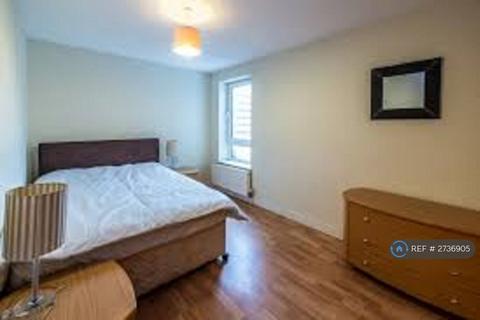 2 bedroom flat to rent, The Atrium, Nottingham, NG2