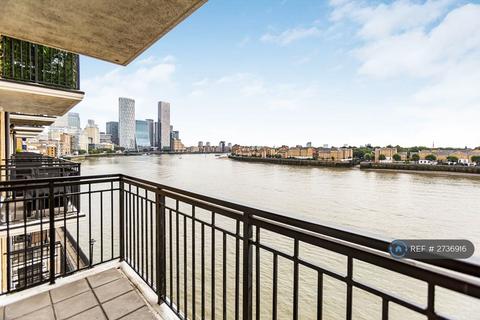 2 bedroom flat to rent, Victoria Wharf, London, E14