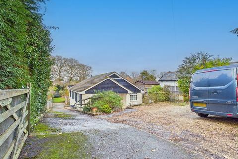 4 bedroom bungalow for sale - Burley Road, Bransgore, Christchurch, Dorset, BH23