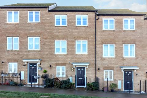 3 bedroom terraced house for sale, Driver Way, Wellingborough NN8