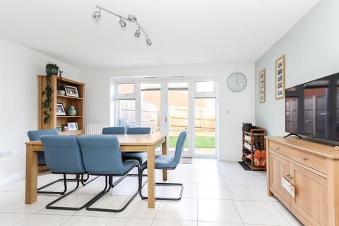 3 bedroom terraced house for sale, Driver Way, Wellingborough NN8