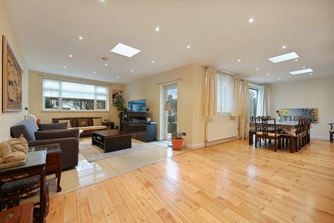 5 bedroom semi-detached house for sale, Tithe Walk, Mill Hill NW7