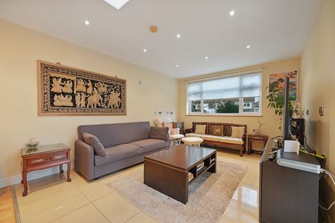 5 bedroom semi-detached house for sale, Tithe Walk, Mill Hill NW7