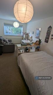 2 bedroom flat to rent, High Street, Chesterton, Cambridge, CB4
