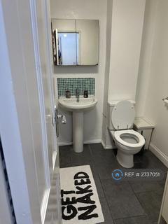 2 bedroom flat to rent, High Street, Chesterton, Cambridge, CB4