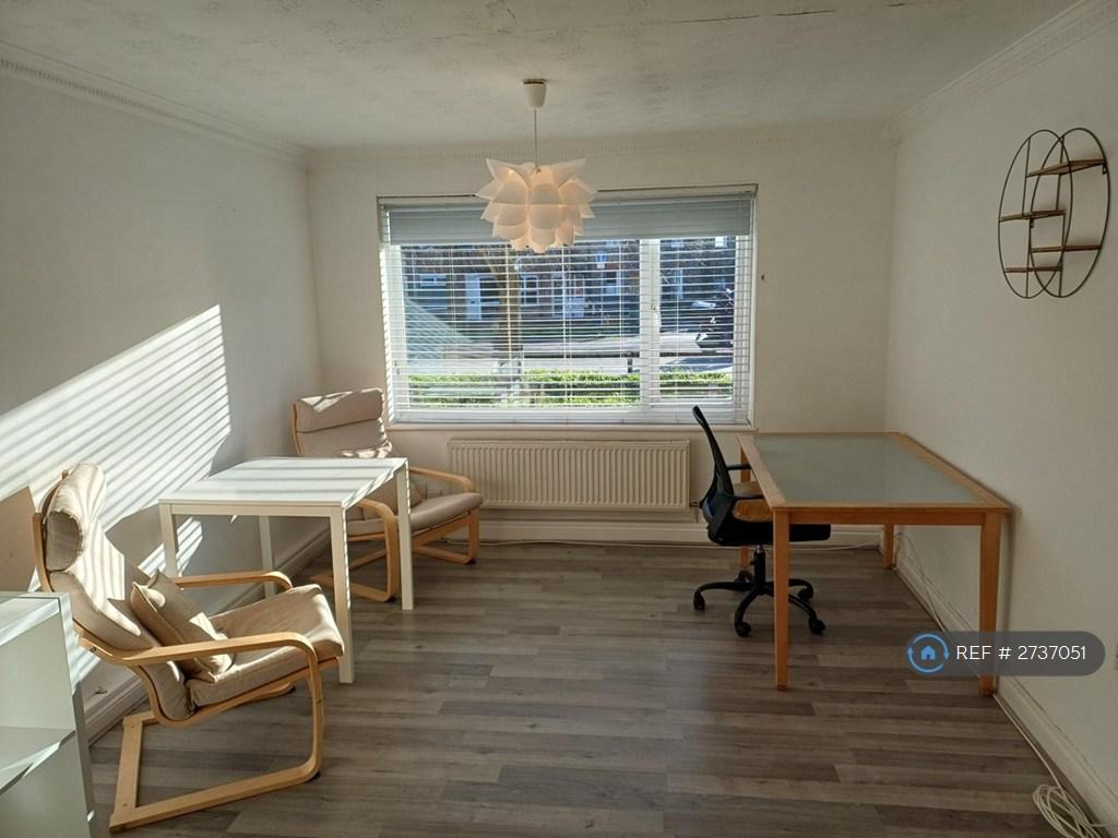 Room 1 - Lounge