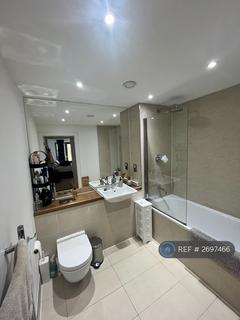 2 bedroom flat to rent, Eythorne Road, London, SW9