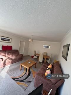 2 bedroom flat to rent, Riversleigh Court, Lytham St. Annes, FY8