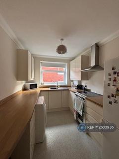 2 bedroom flat to rent, Riversleigh Court, Lytham St. Annes, FY8