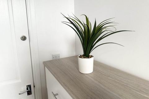 1 bedroom in a house share to rent, Haddon Road (room 4), West Yorkshire LS4