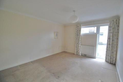 1 bedroom apartment for sale, Upper Brighton Road, Surbiton