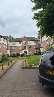 2 bedroom flat to rent - Highview Court, College Road, Harrow, HA3