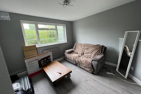 2 bedroom flat to rent, Highview Court, College Road, Harrow, HA3