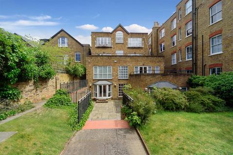 3 bedroom apartment to rent, West End Lane, London, NW6