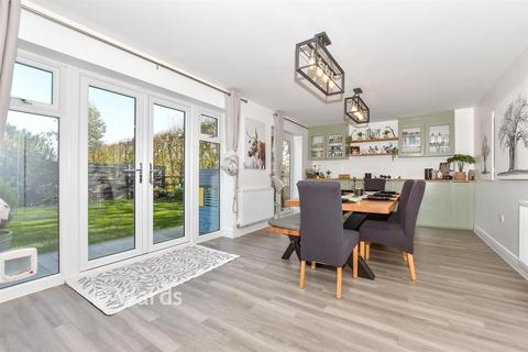 5 bedroom detached house for sale, Seymour Drive, Marden TN12