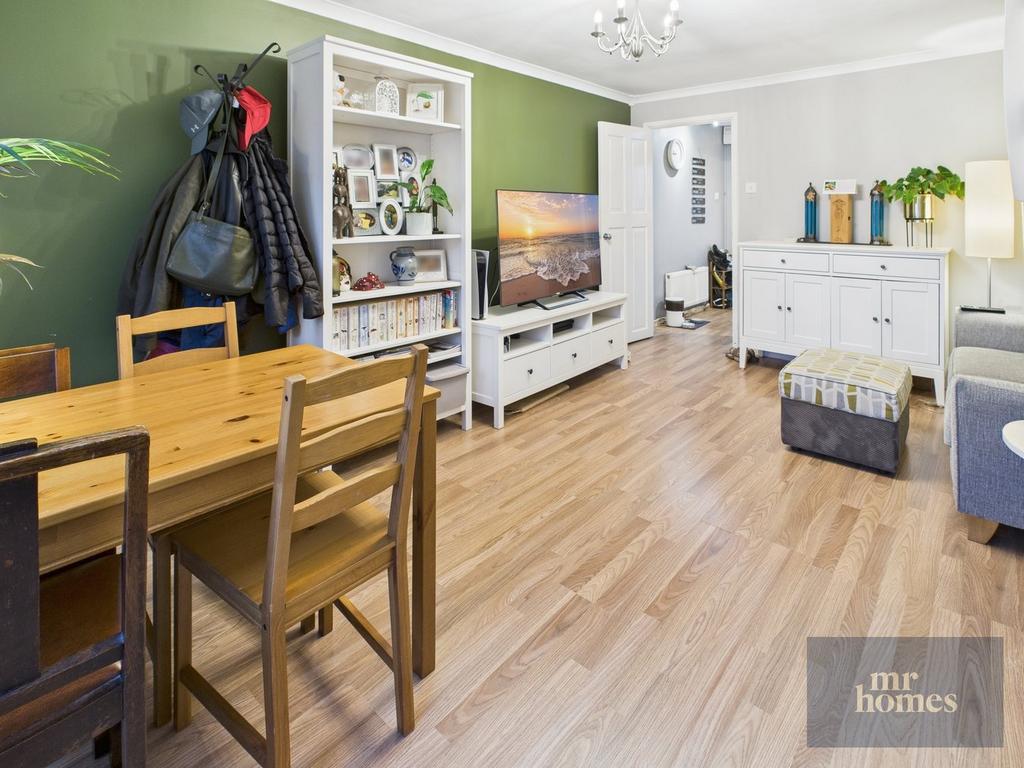 Living Room/Diner