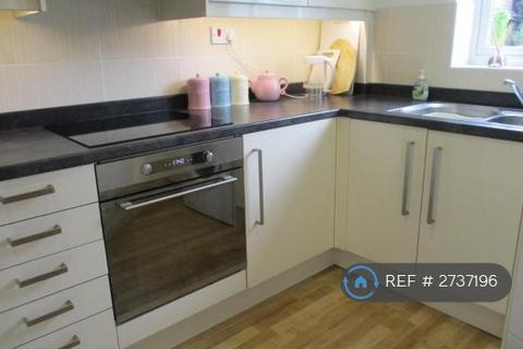 2 bedroom terraced house to rent, Beaune Close, Northampton, NN5