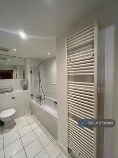 1 bedroom flat to rent, Ferry Quays, Brentford, TW8