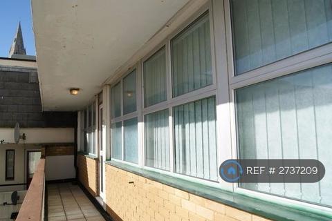 2 bedroom flat to rent, Alan Court, St. Leonards-On-Sea, TN37