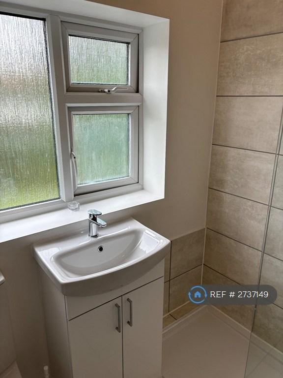 Upstairs Bathroom