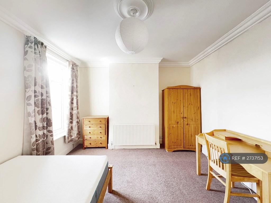 Bedroom2