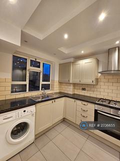 2 bedroom maisonette to rent, Glendun Court, London, W3