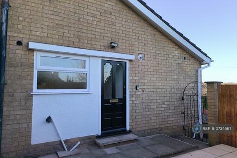 2 bedroom semi-detached house to rent, Kidderminster, Kidderminster, DY11