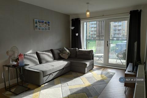 1 bedroom flat to rent, Wave Court Maxwell Road, Romford, RM7