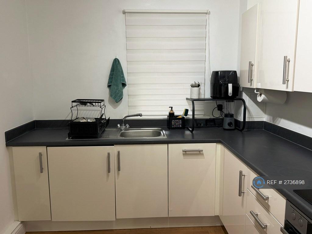 Kitchen 3