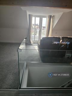1 bedroom in a flat share to rent, Portsmouth Road, Lee-On-The-Solent, PO13