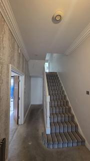 2 bedroom house share to rent, The Drive, Ilford
