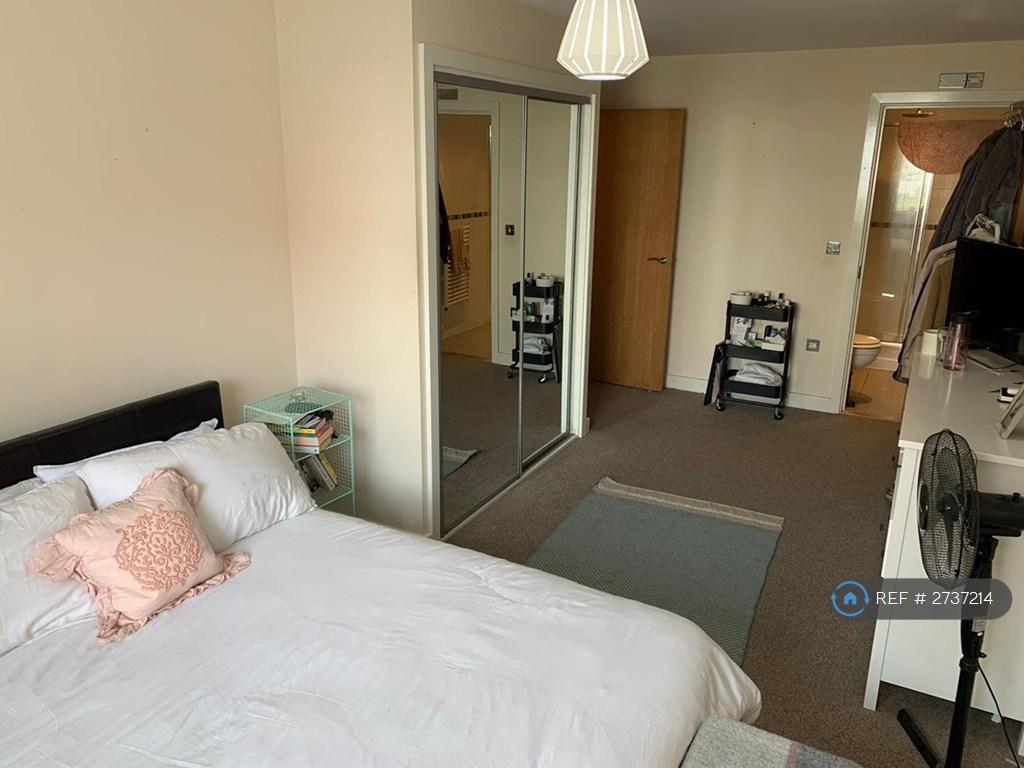 Master Bedroom With En Suite